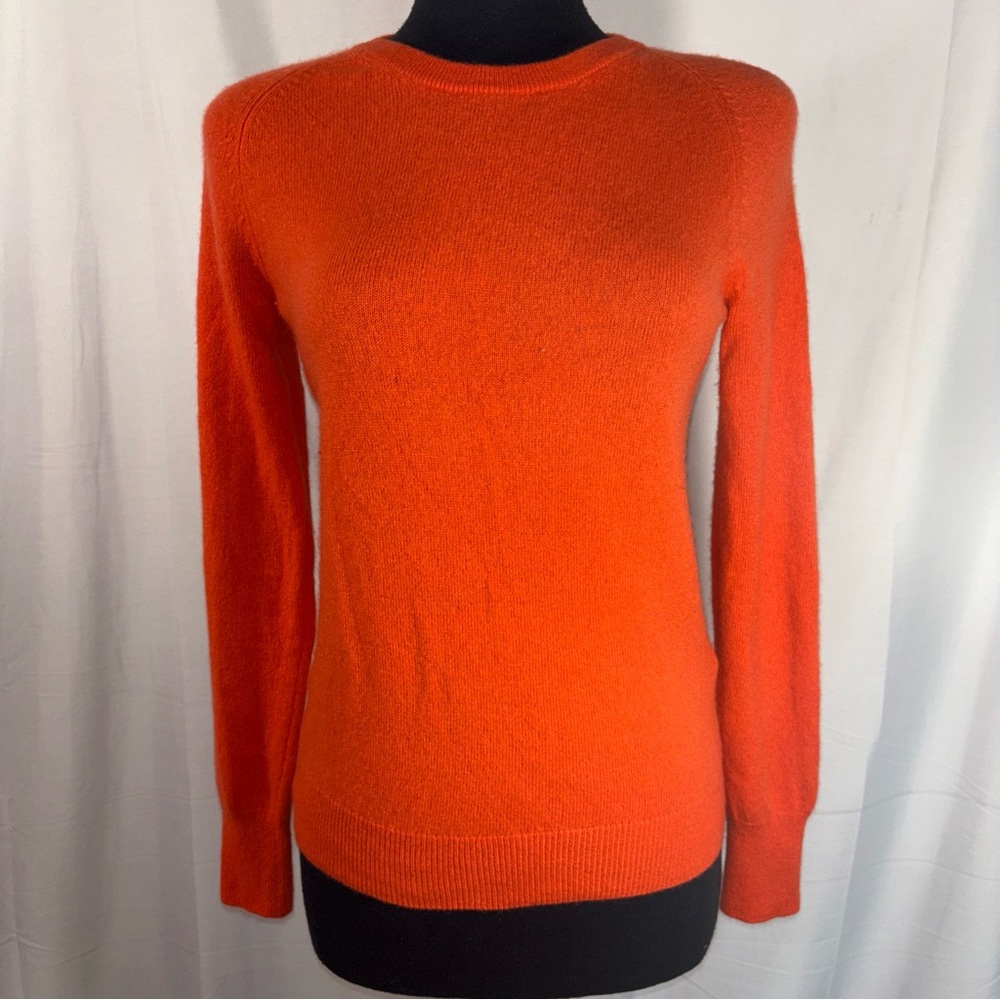 Equipment Femme Vibrant Orange Crew Neck Sweater cashmere Long Sleeve